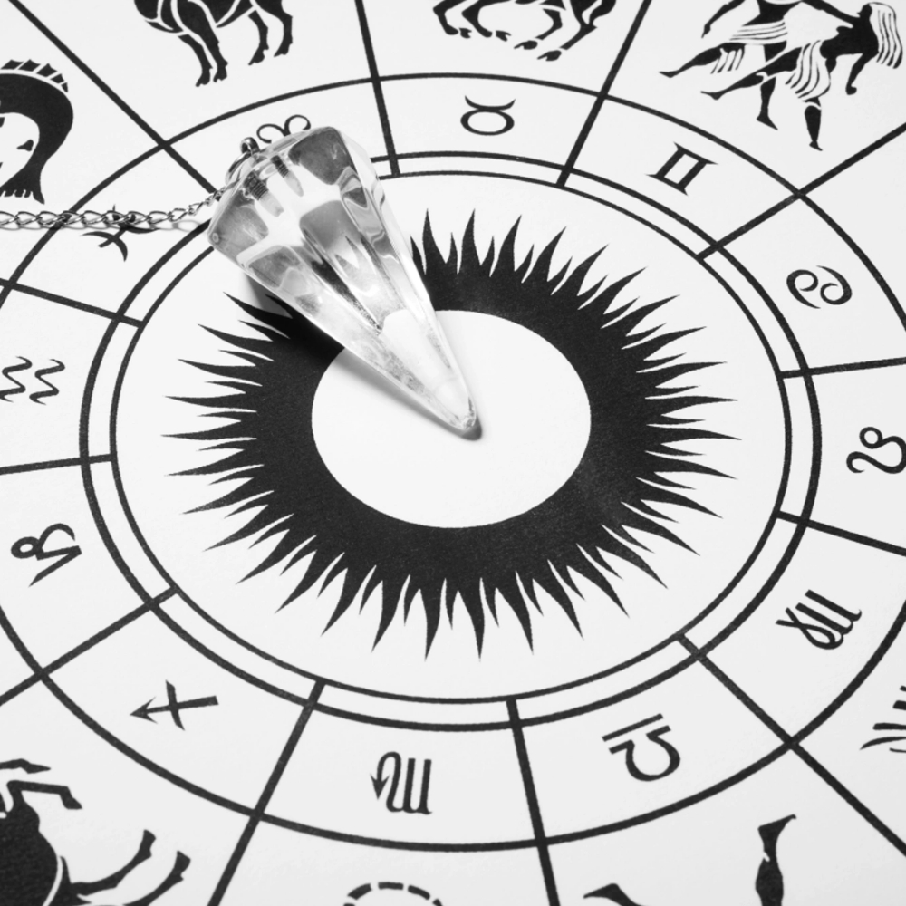 voyance et avenir la clé des arts divinatoires